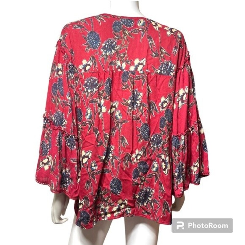 Angie Boho Red Burgundy Floral Top Bell Sleeve Crew Neck Size S - Picture 2 of 9